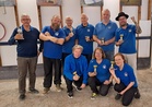 Pelaajat oikealta vasemmalle. Edessä Hanna Paavolainen, Päivi Lehtonen-Palmqvist ja Henri Palmqvist. Takana Wallu Valpio, Vahur Raudsepp, Tapani Kalmi, Kimmo Häärä, Kimmo Keränen sekä seuran puheenjohtaja Raimo Karppinen.